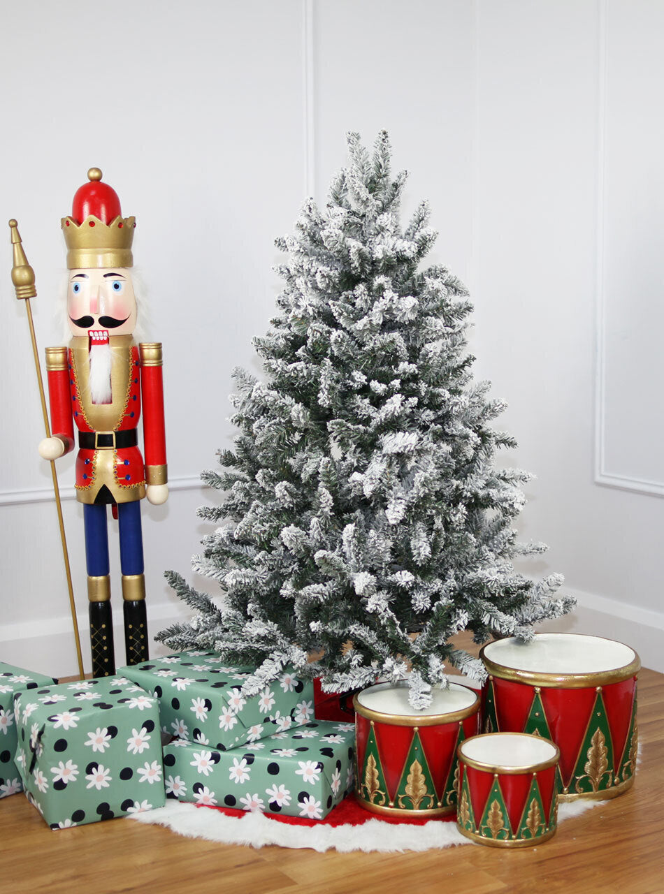 Snowy Flocked Deluxe 4ft / 120cm Christmas Tree