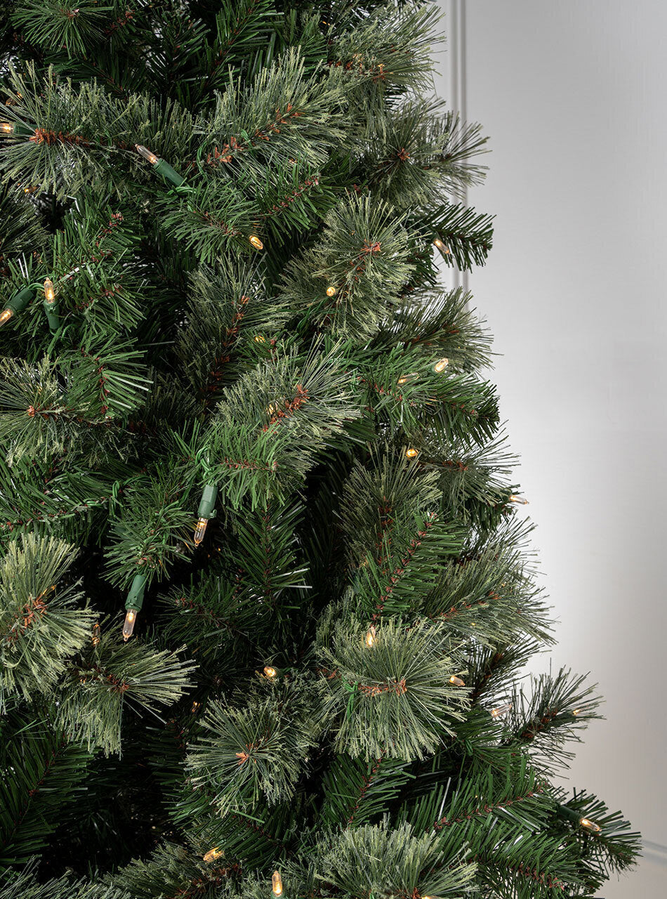 Bristol Pine 7.5ft/225cm Pre-Lit Christmas Tree