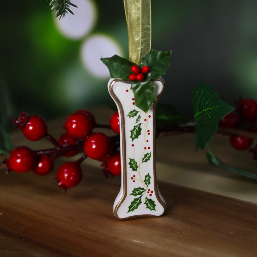 "I" Ceramic Christmas Letter