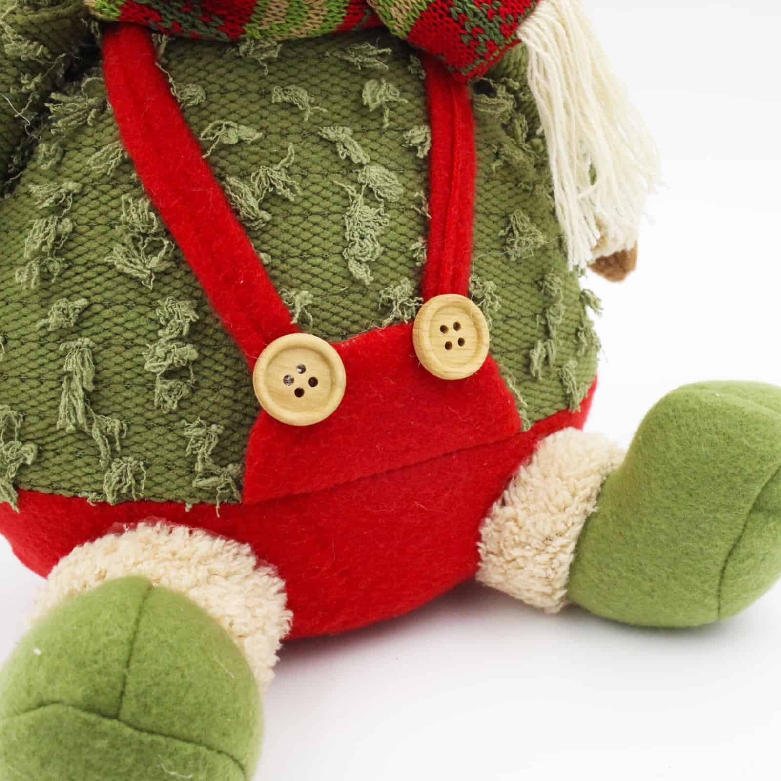 Red & Green Sitting Moose