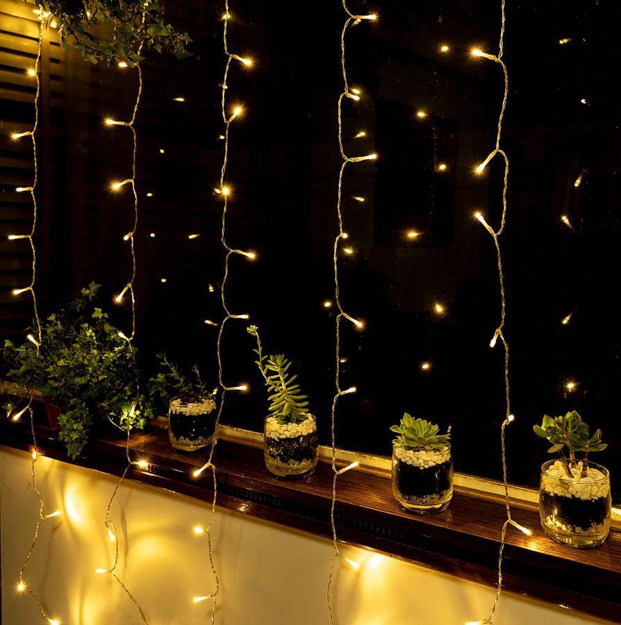 160 WARM WHITE Led Curtain Light 2Mx2M Extendable
