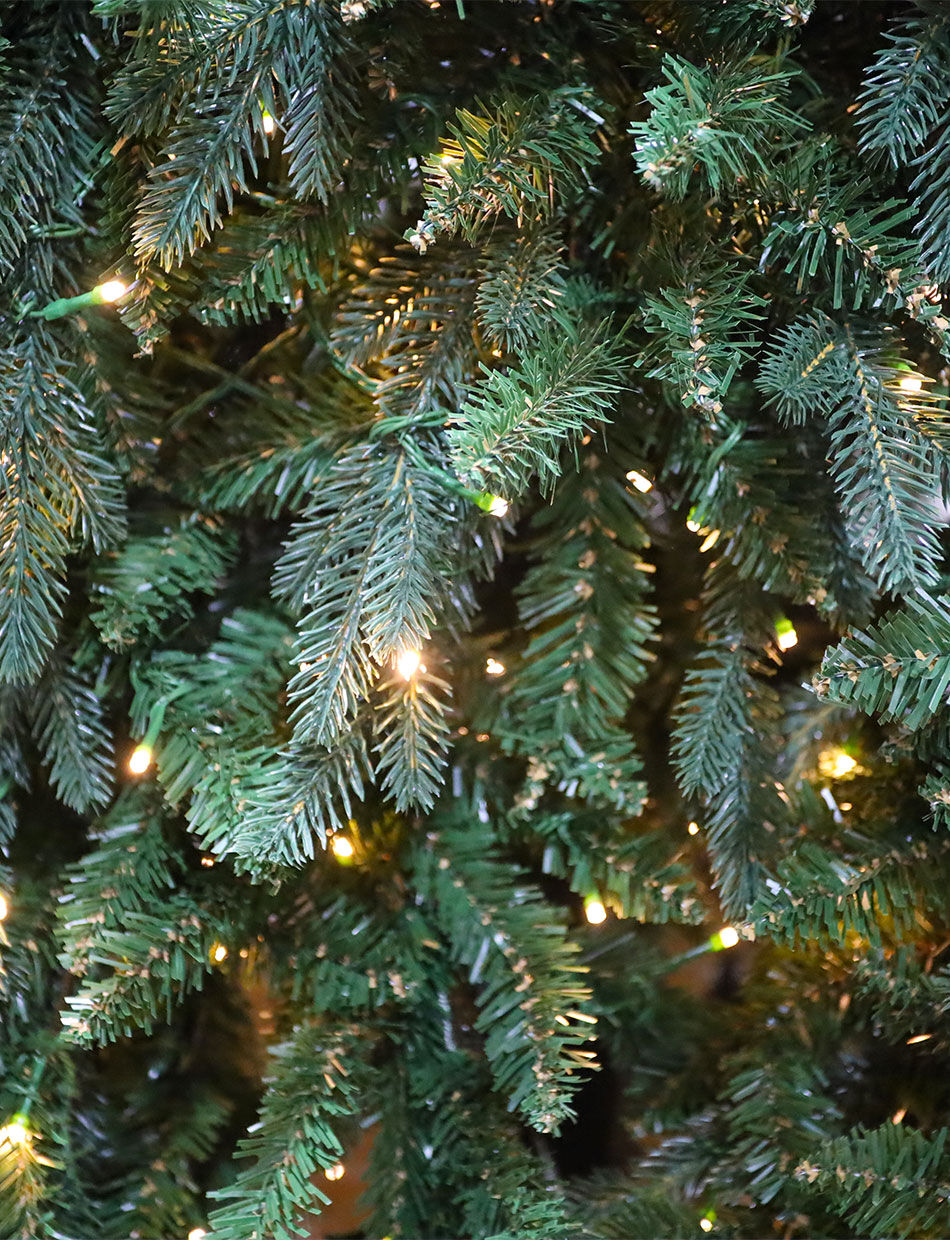Giant 20ft/6m Green Pre-Lit Christmas Tree with LED Lights