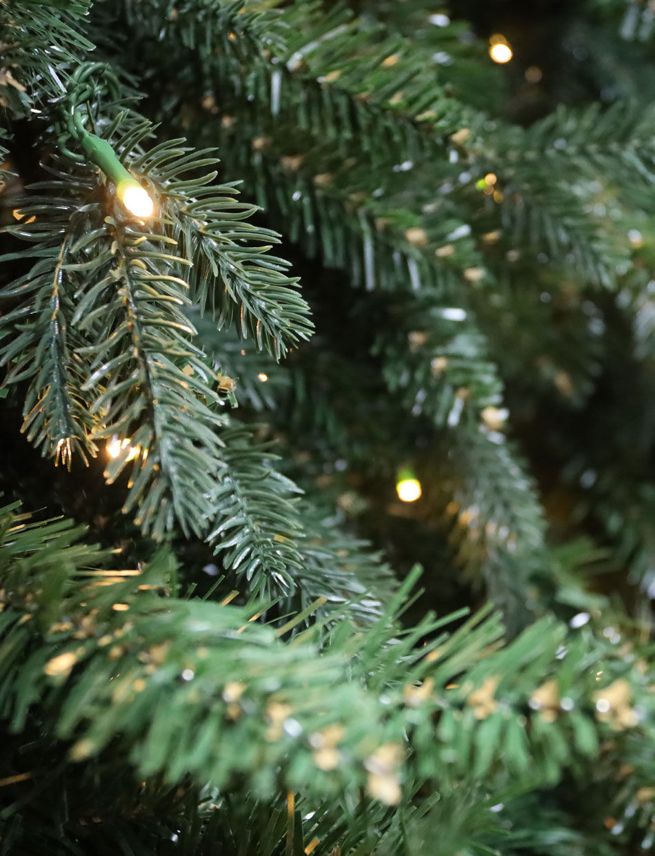 Giant 20ft/6m Green Pre-Lit Christmas Tree with LED Lights