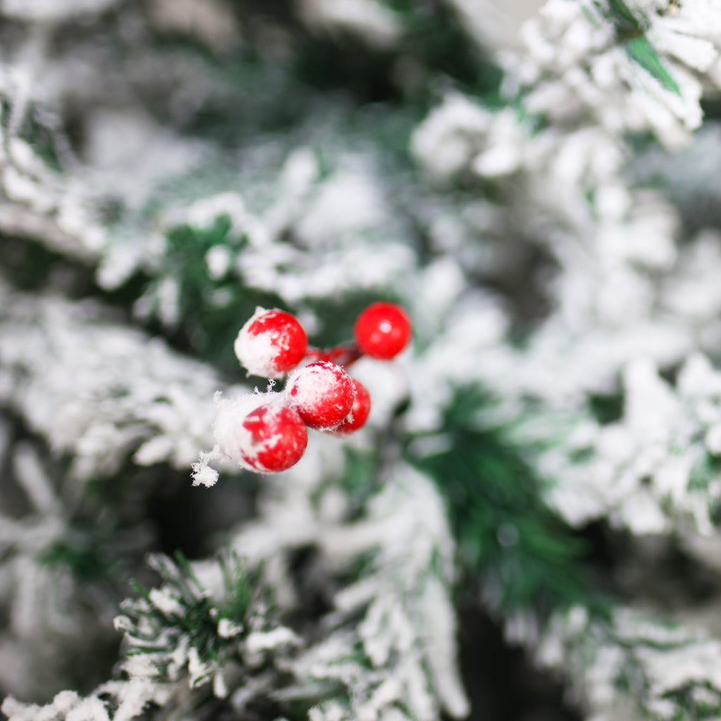 Winter Flocked 6ft/180cm Christmas Tree