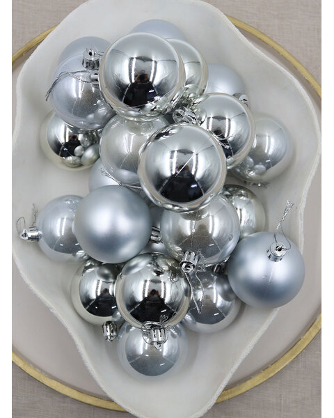 Christmas Baubles 70mm SILVER 24 Pack