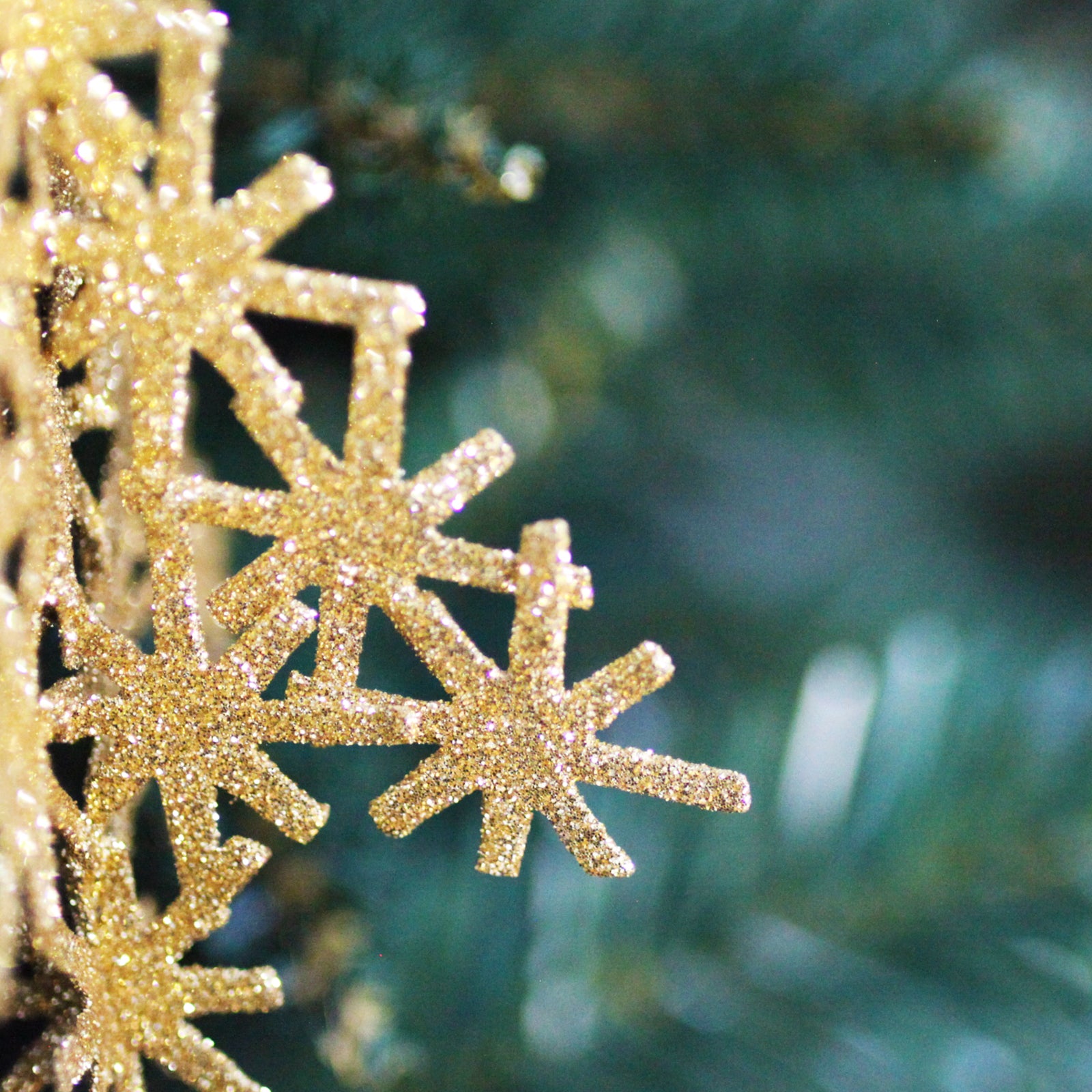 Gold Wire Star Tree