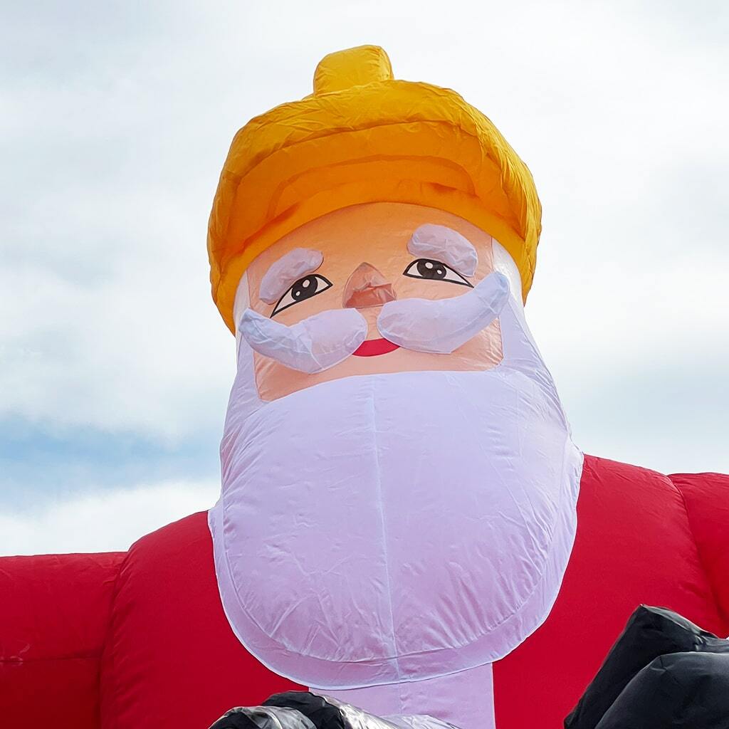 4m Giant Tradie Santa Inflatable 13.3ft
