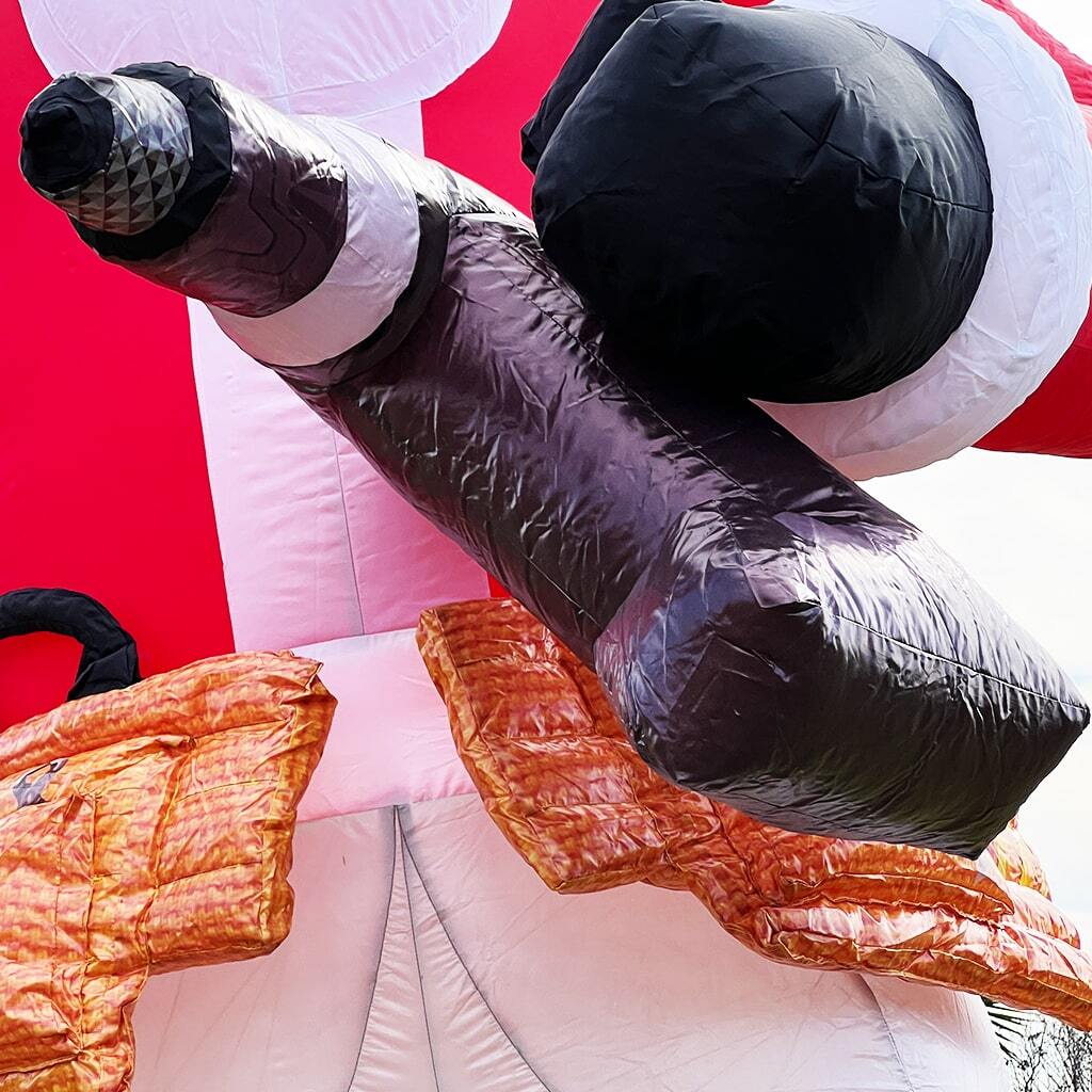 4m Giant Tradie Santa Inflatable 13.3ft