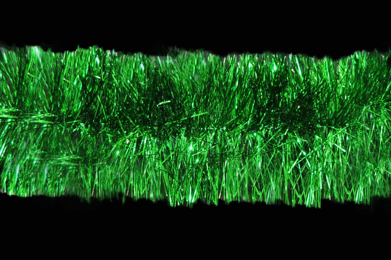 50m GREEN Christmas Tinsel 75mm wide