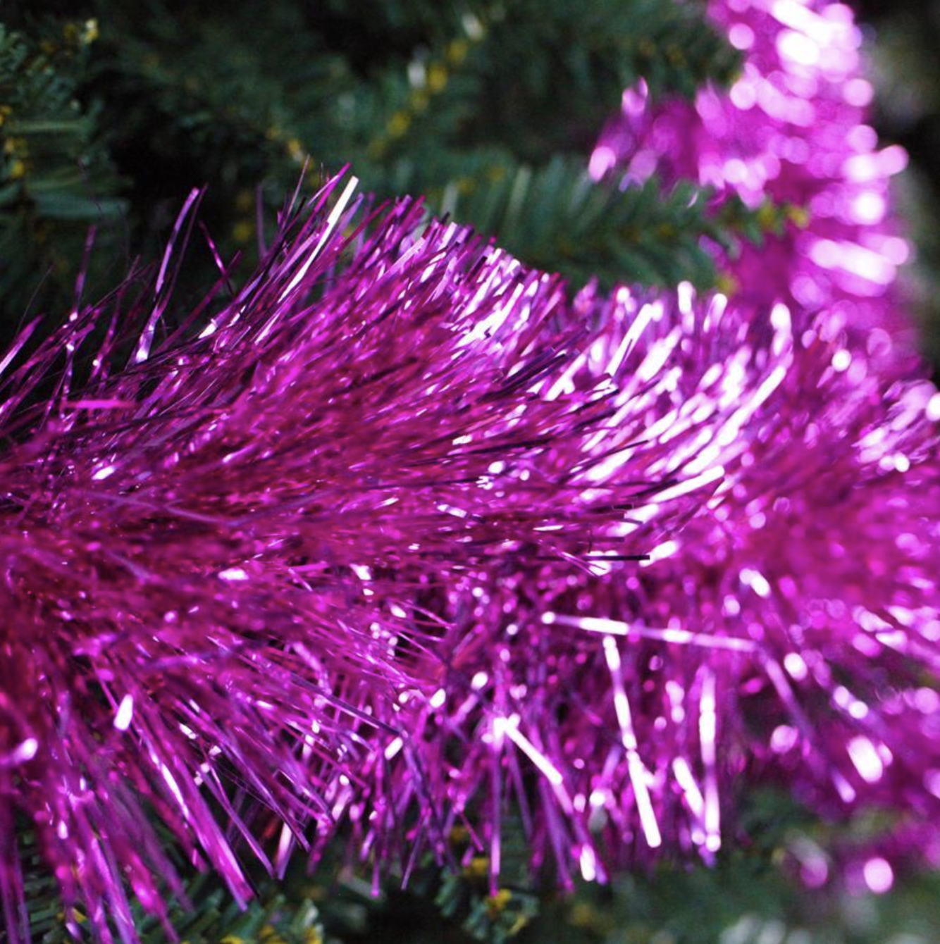 5m BARBIE PINK Christmas Tinsel 75mm wide