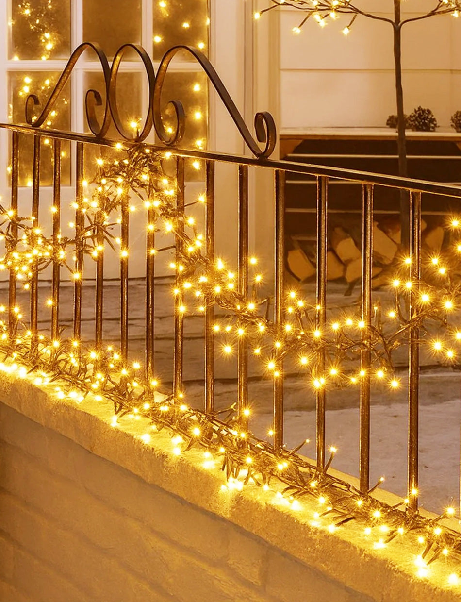 500 LED Connectable Cluster String Light Amber