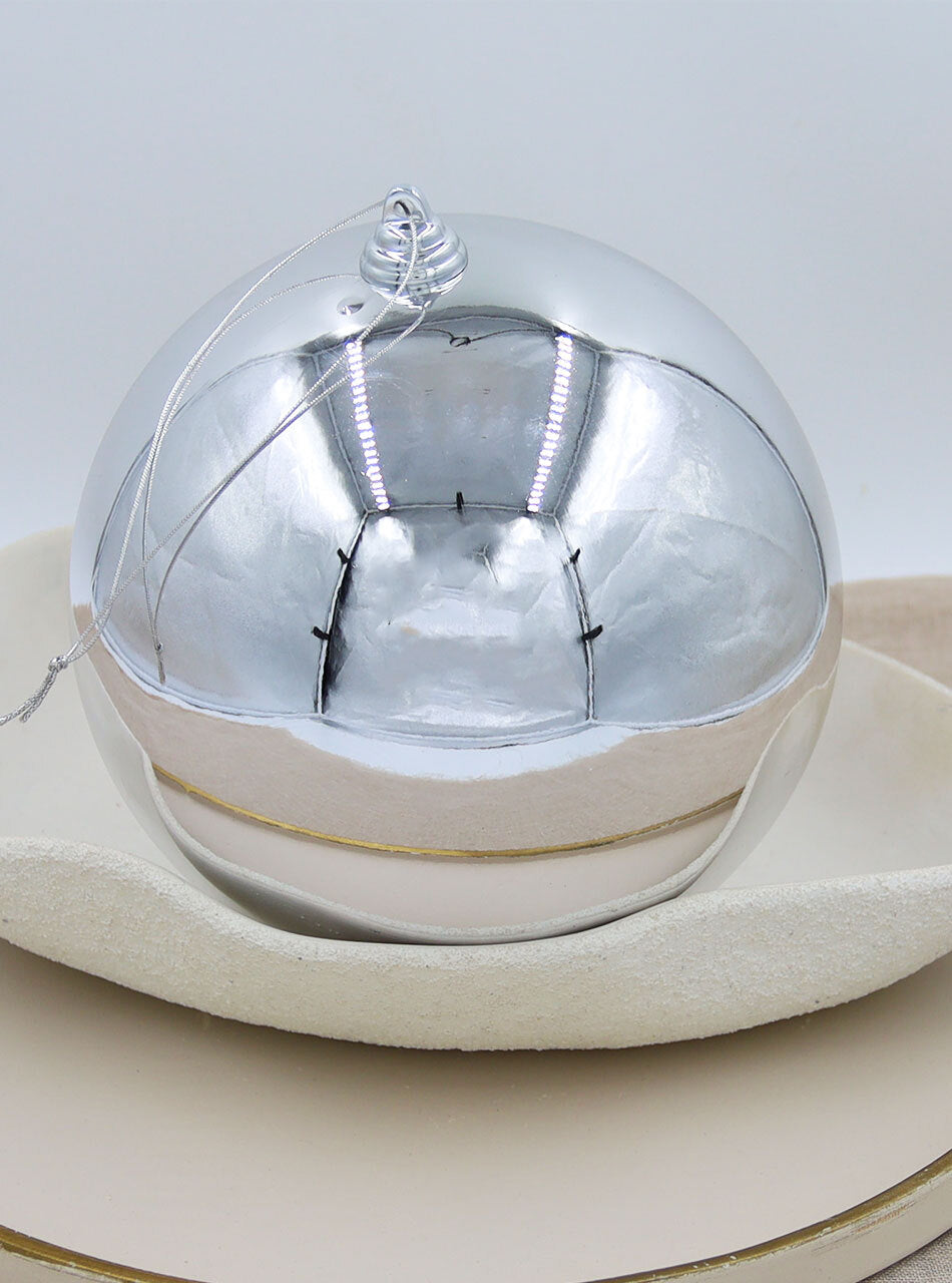 Silver 200mm Christmas Baubles Gloss 4 Pack