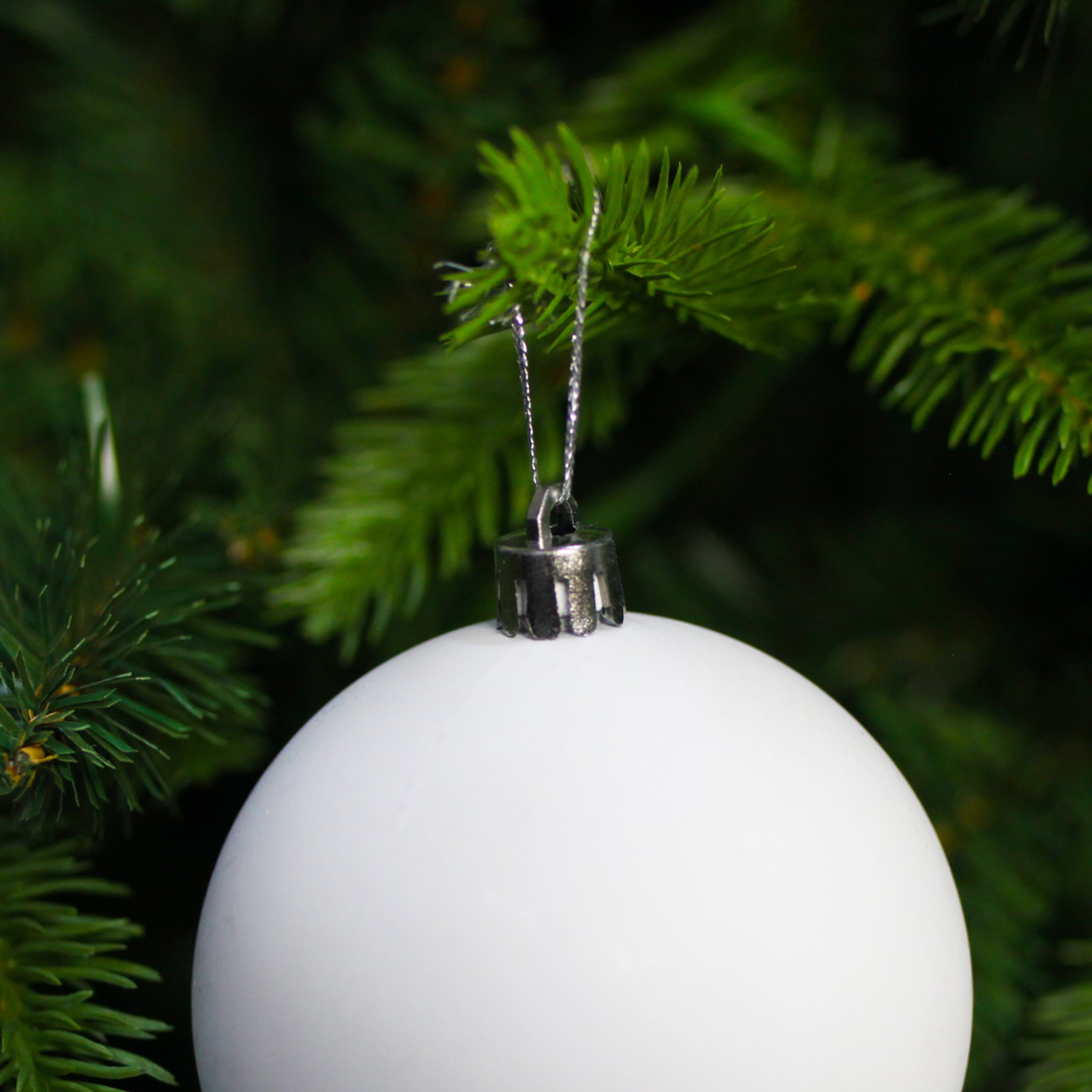 White 100mm Christmas Baubles 24 Matt