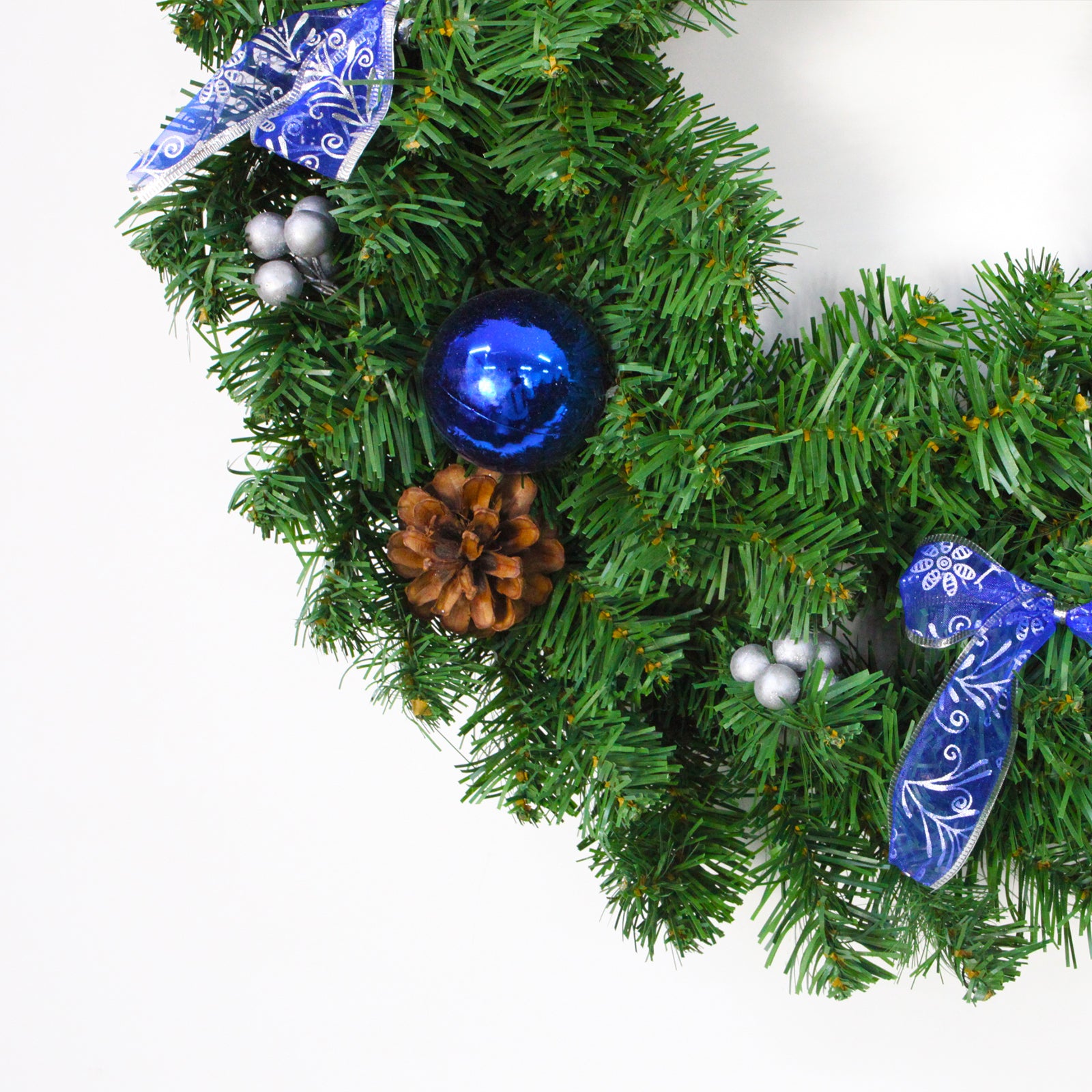Blue & Silver Pre-Decorated Wreath 60cm
