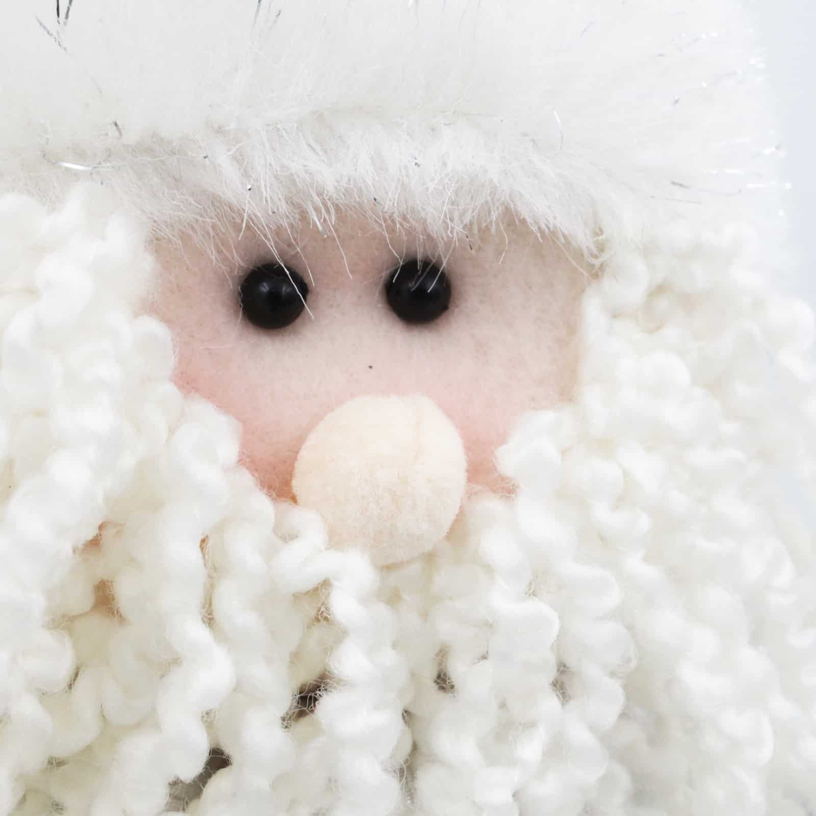 WHITE SANTA with Telescopic Legs