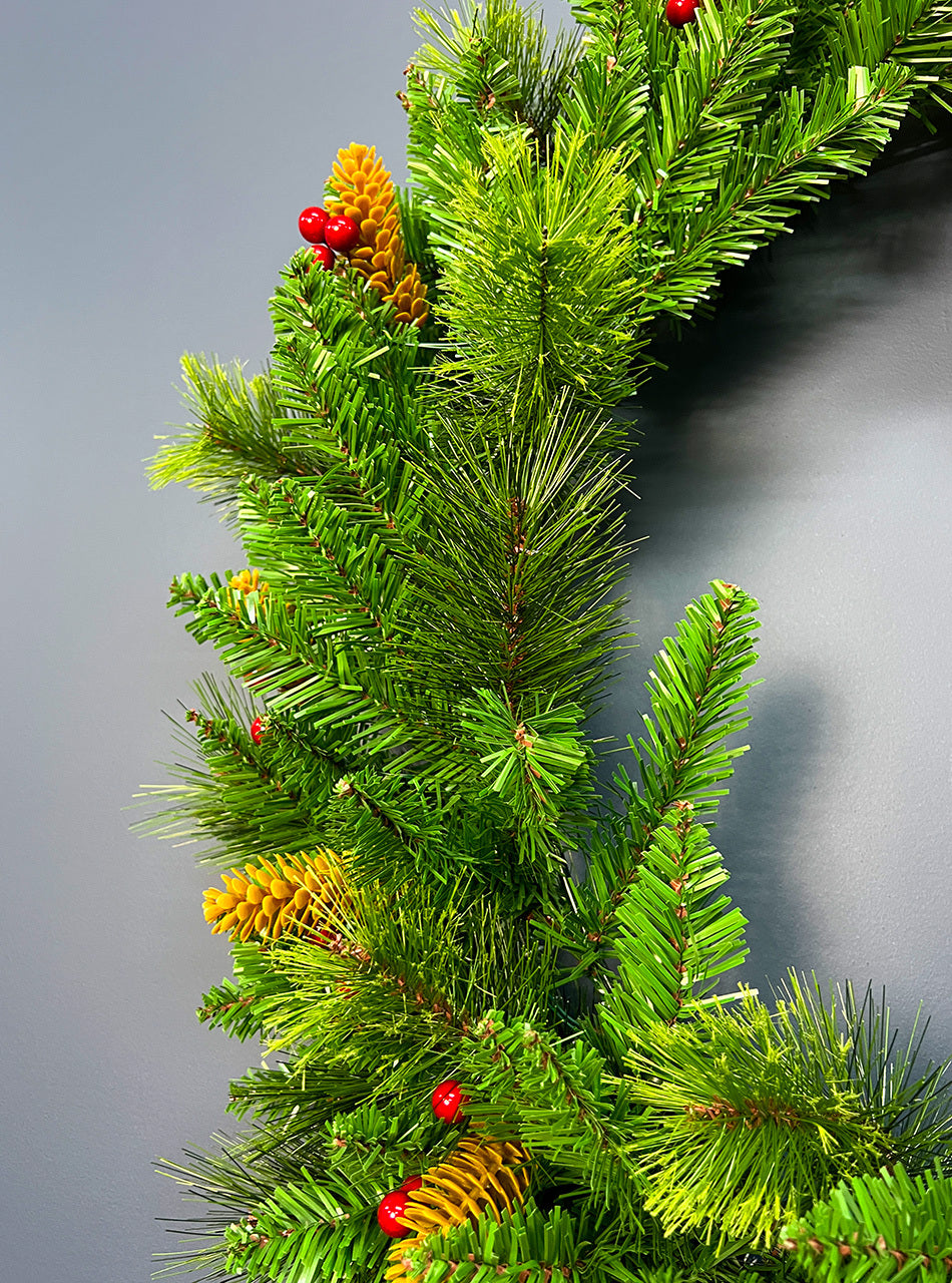 The Classic Christmas Wreath 60cm