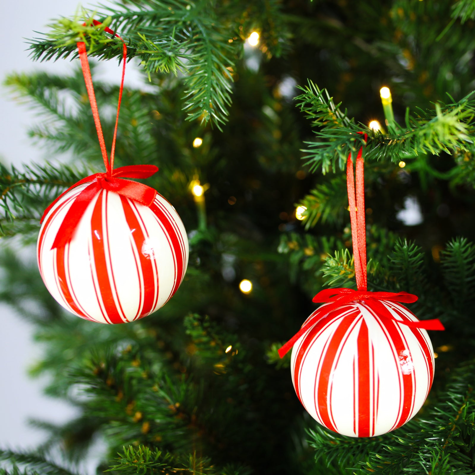 WHITE & RED STRIPE Foam Baubles  75mm  25 Pack