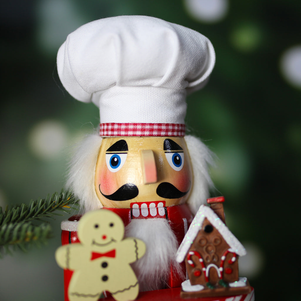 The Baking Chef 1 Nutcrackers 35cm