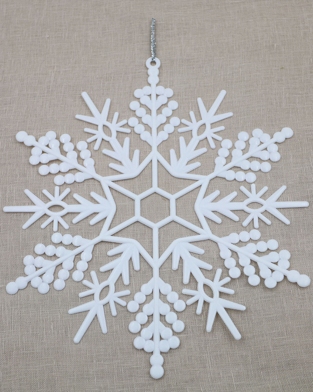 WHITE SNOWFLAKES 4 Pack 300mm Ornament